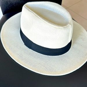 Brand new hat with a smart black trim!